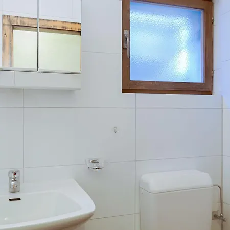 Chalet Le Hibou By Interhome